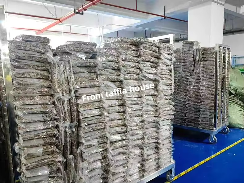 Raffia packaging filling (12)